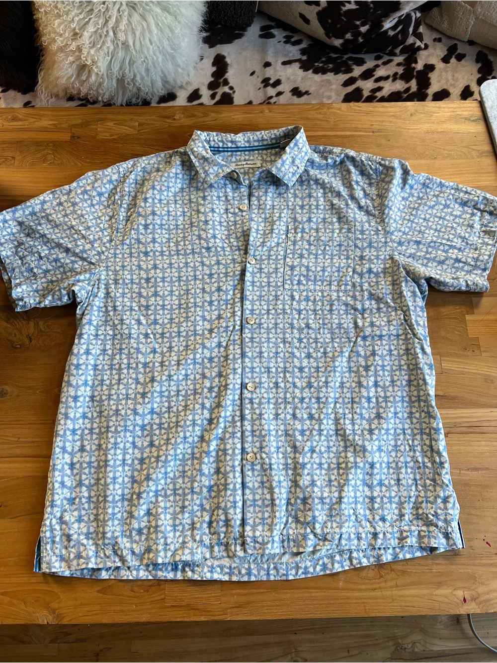 Tommy Bahama Light Blue silk Geo-Print Short Sleeve Button-Down Shirt